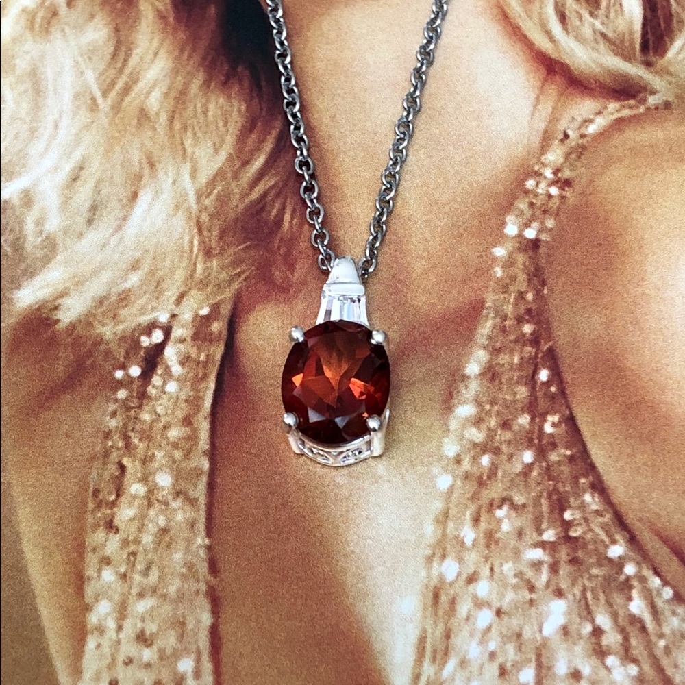 Red Minx Quartz, White Topaz